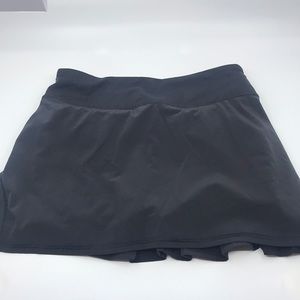 Black lulu skort